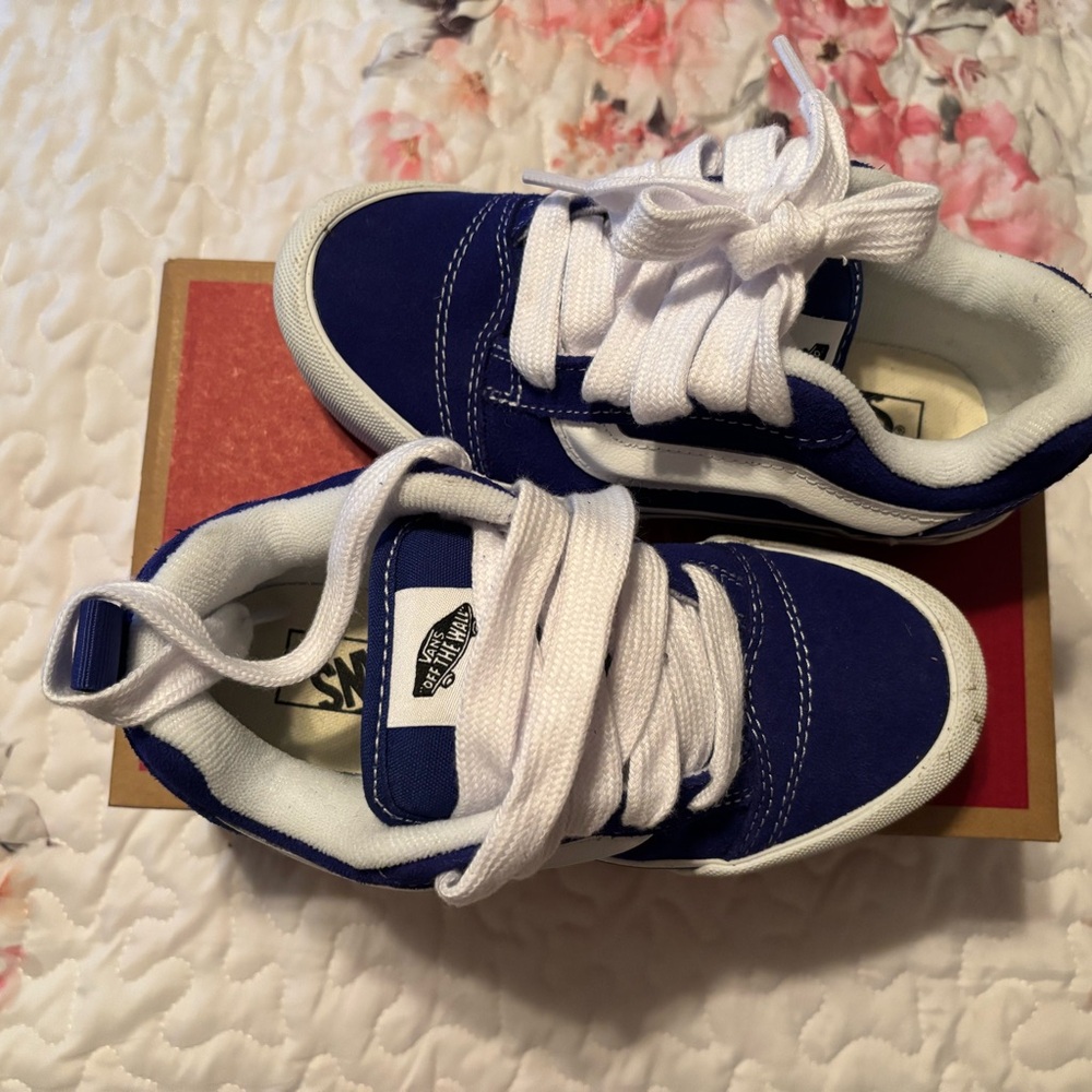 Vans Kids Blue and White Low-Top Sneakers - Picture 3 of 5